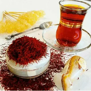 ترکیب عسل و زعفران برای بهبود پوست ترکیب عسل و زعفران برای بهبود پوست