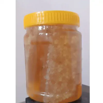 عسل گوند با موم